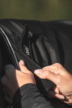 Clearance backontrack Back on Track Obsidian Turnout Rug, 0g Black