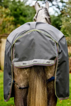 New horseware Amigo Bravo 12 utedekken, 0 g Shadow/Navy&Rose