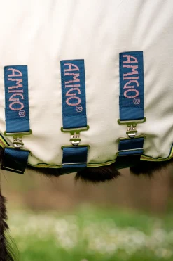 Sale horseware Amigo Ripstop Hoody Petite, fluedekken Chalk/Navy&Rose