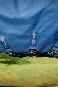 Clearance horseware Ionic Therapy Utedekken, 100g ImperialBlue/Silver&Navy