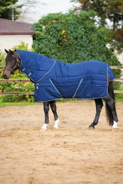 Online horseware Rambo Plus Vari-Layer stalldekken med avtakbar hals, 450 g DarkBlue/DarkBlue/White