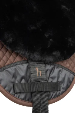 horze ridematte i sauefell Black