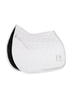 Hot horze Urban Vitality sprangsjabrak til stevne SnowWhite