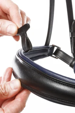 Hot kavalkade hodelag Ocean crank med nesereim og strammefunksjon black/black