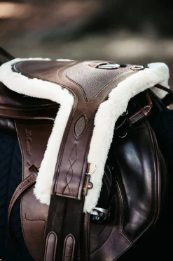 Best kentucky Horsewear Stud Special gjord med saueskinn Brown