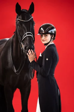 Sale pikeur Abus AirLuxe Chrome ridehjelm med lengre brem Black/Shiny