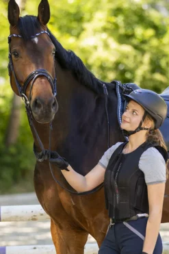 Best swing P07 Flexible ryggbeskytter til voksen Black